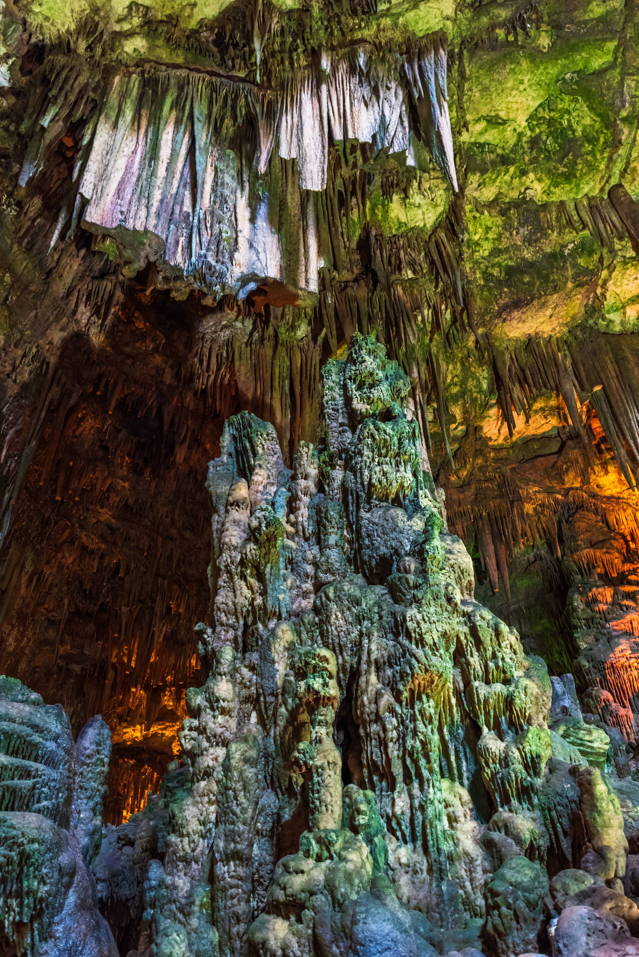 castellana caves