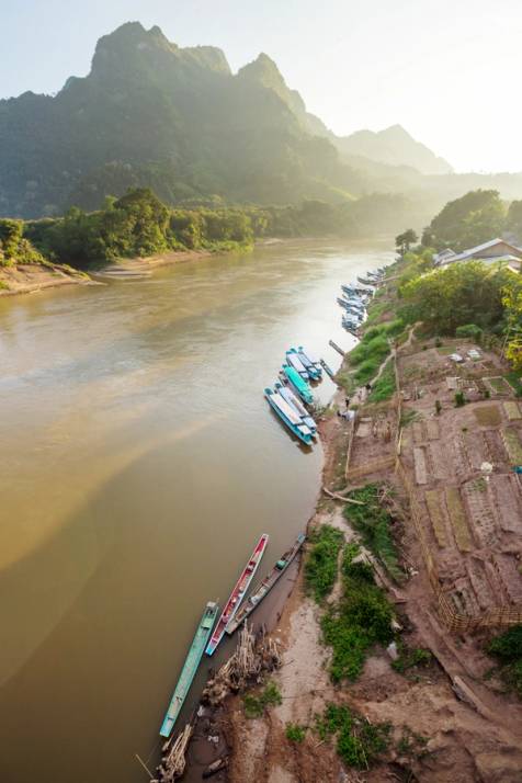 fiume mekong laos