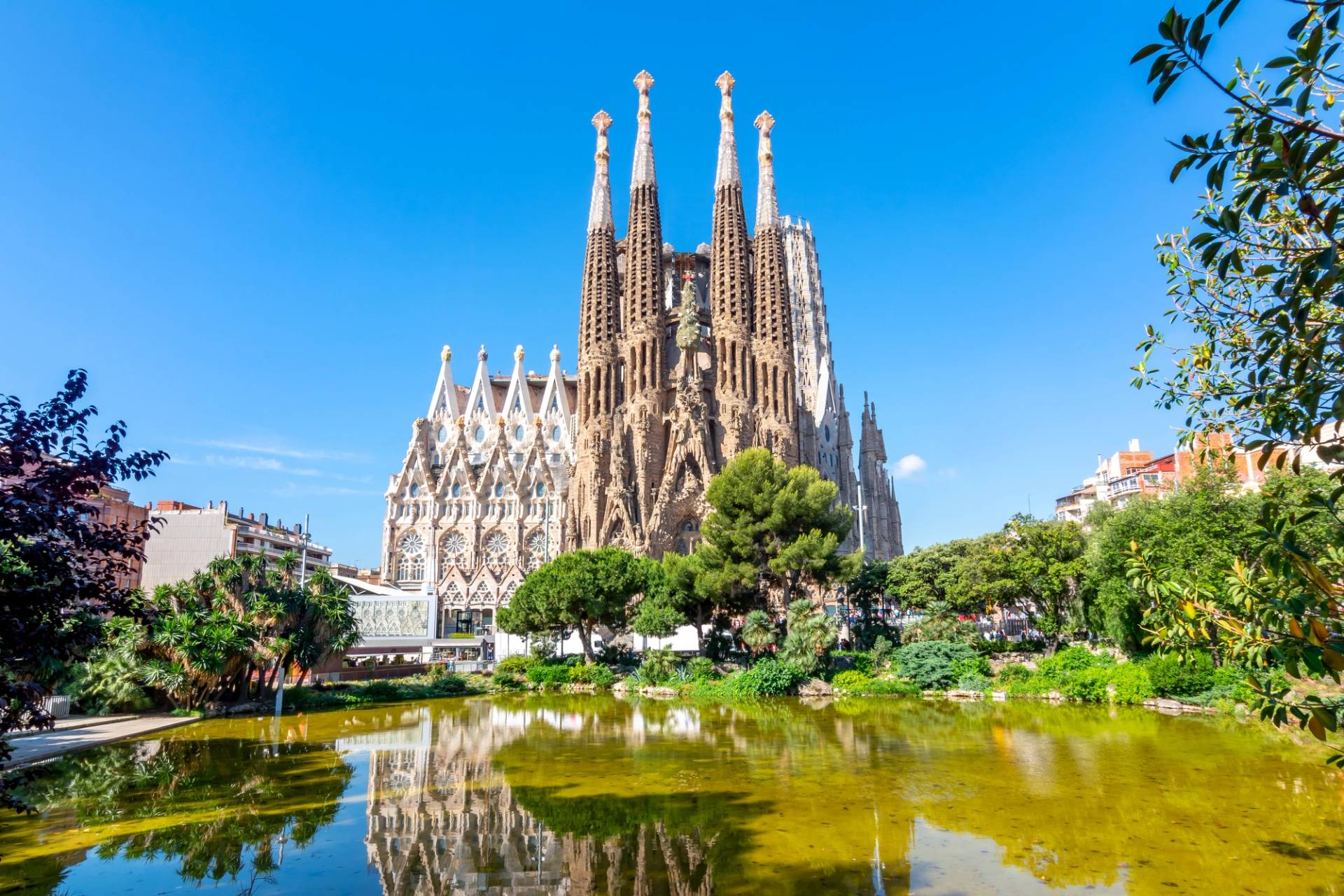 sagrada familia esterno