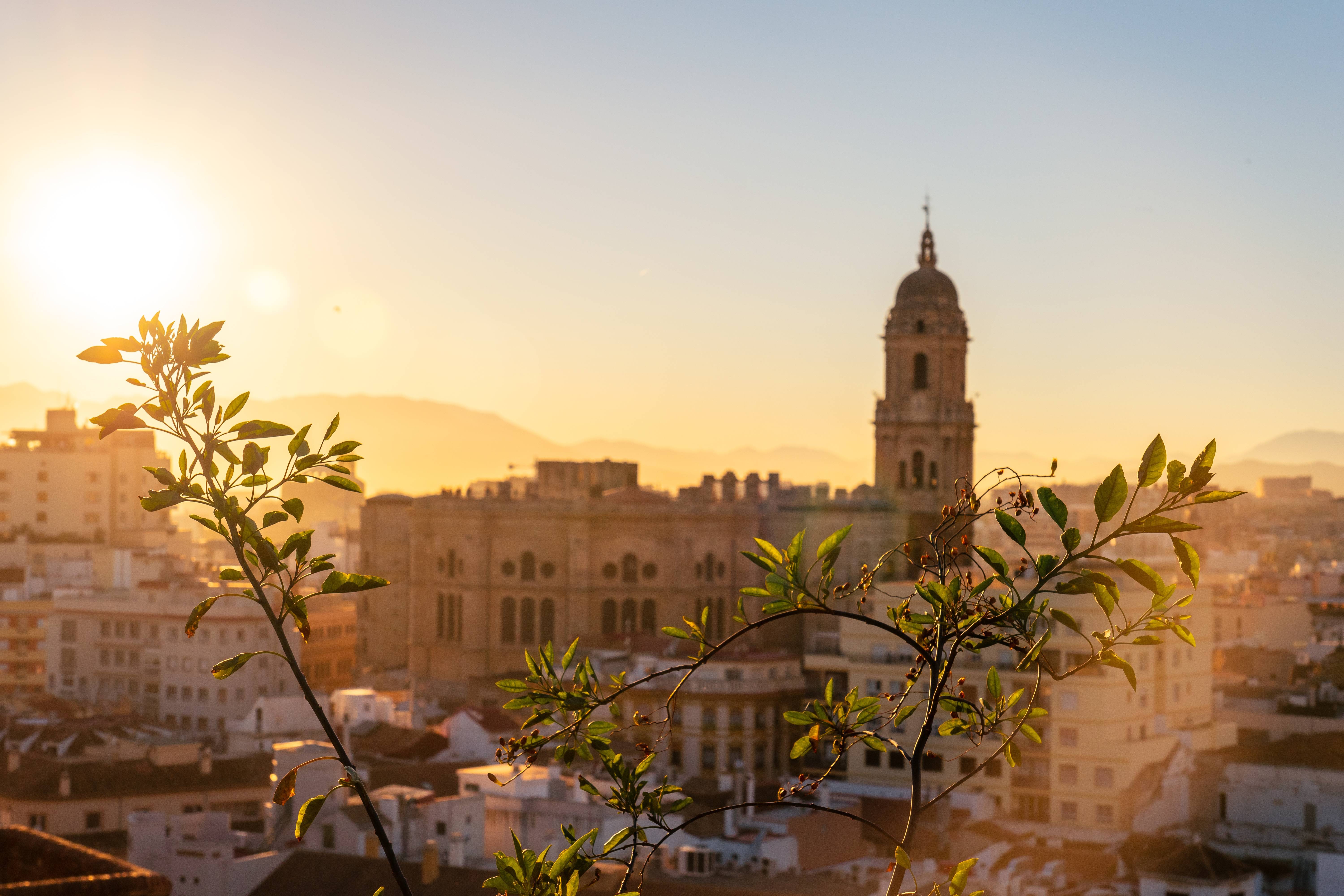 alhambra al tramonto