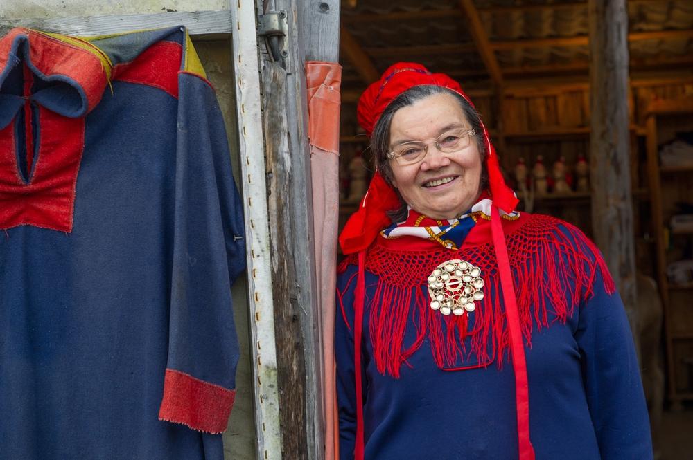 donna anziana popolazione indigena sami finlandia