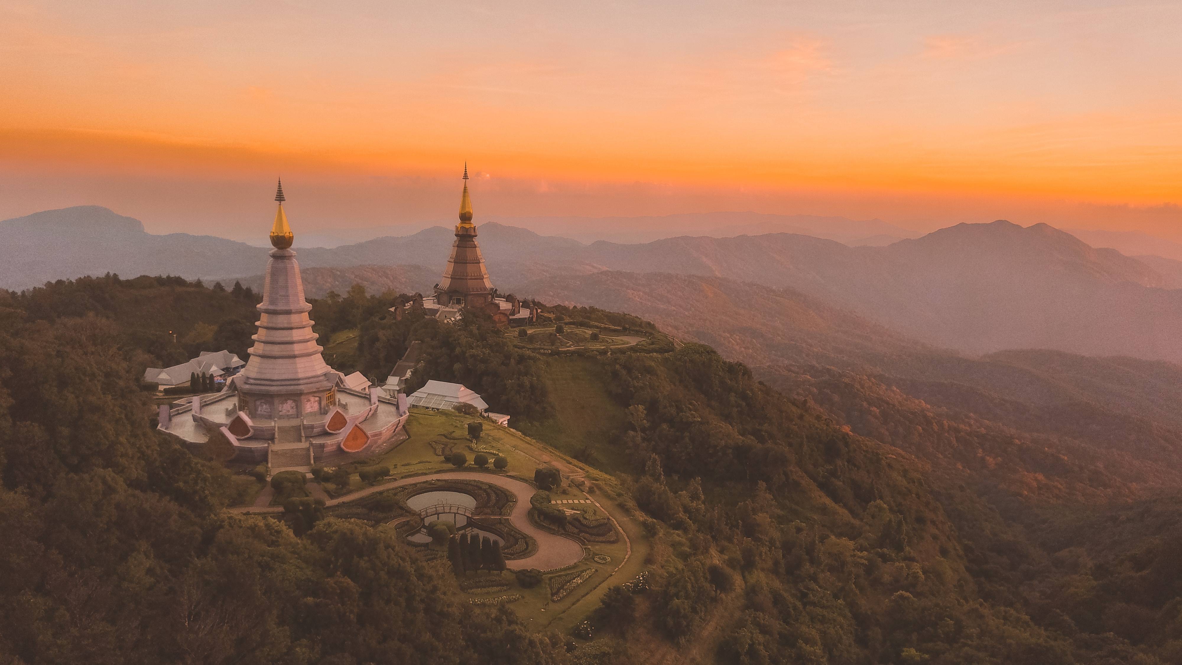 panorama di chiang mai al tramonto