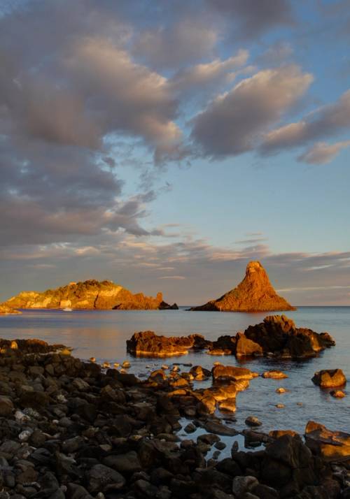 aci trezza