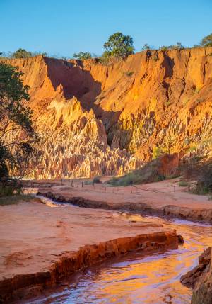 pietre rosse del tsingy rouge canyon