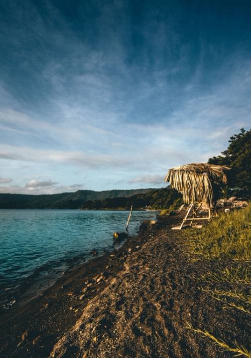 lago nel cratere del vulcano in nicaragua