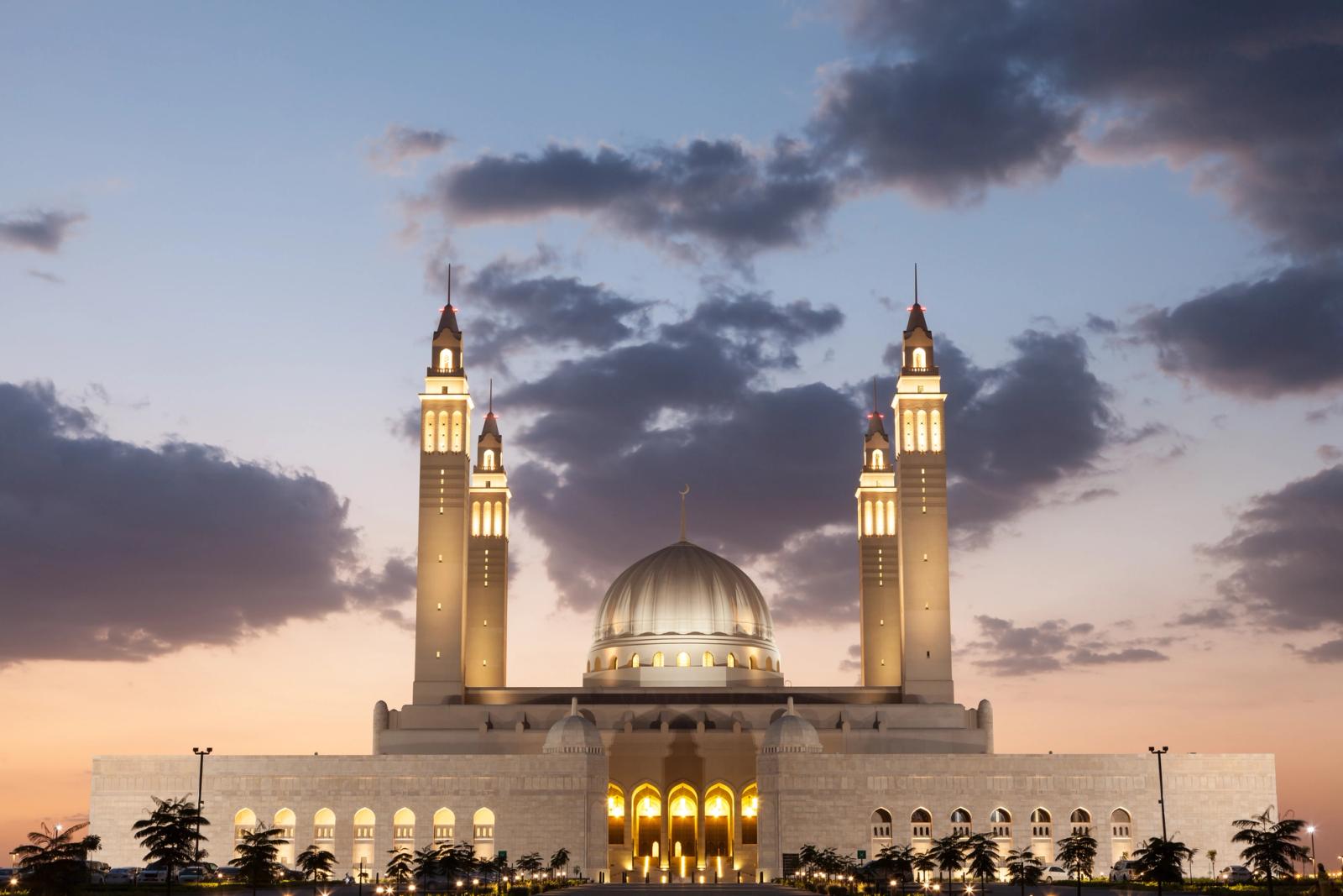 moschea al tramonto