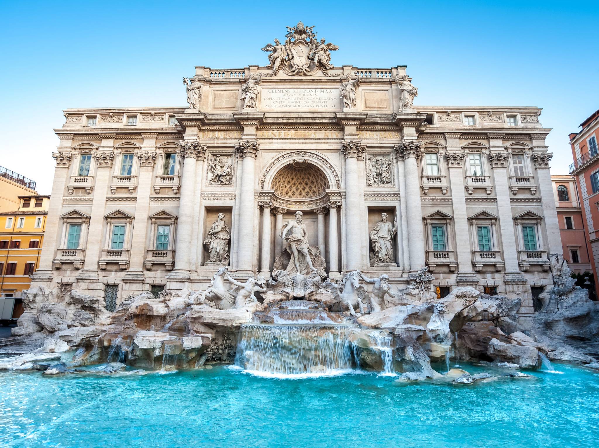 fontana di trevi nel cuore di roma