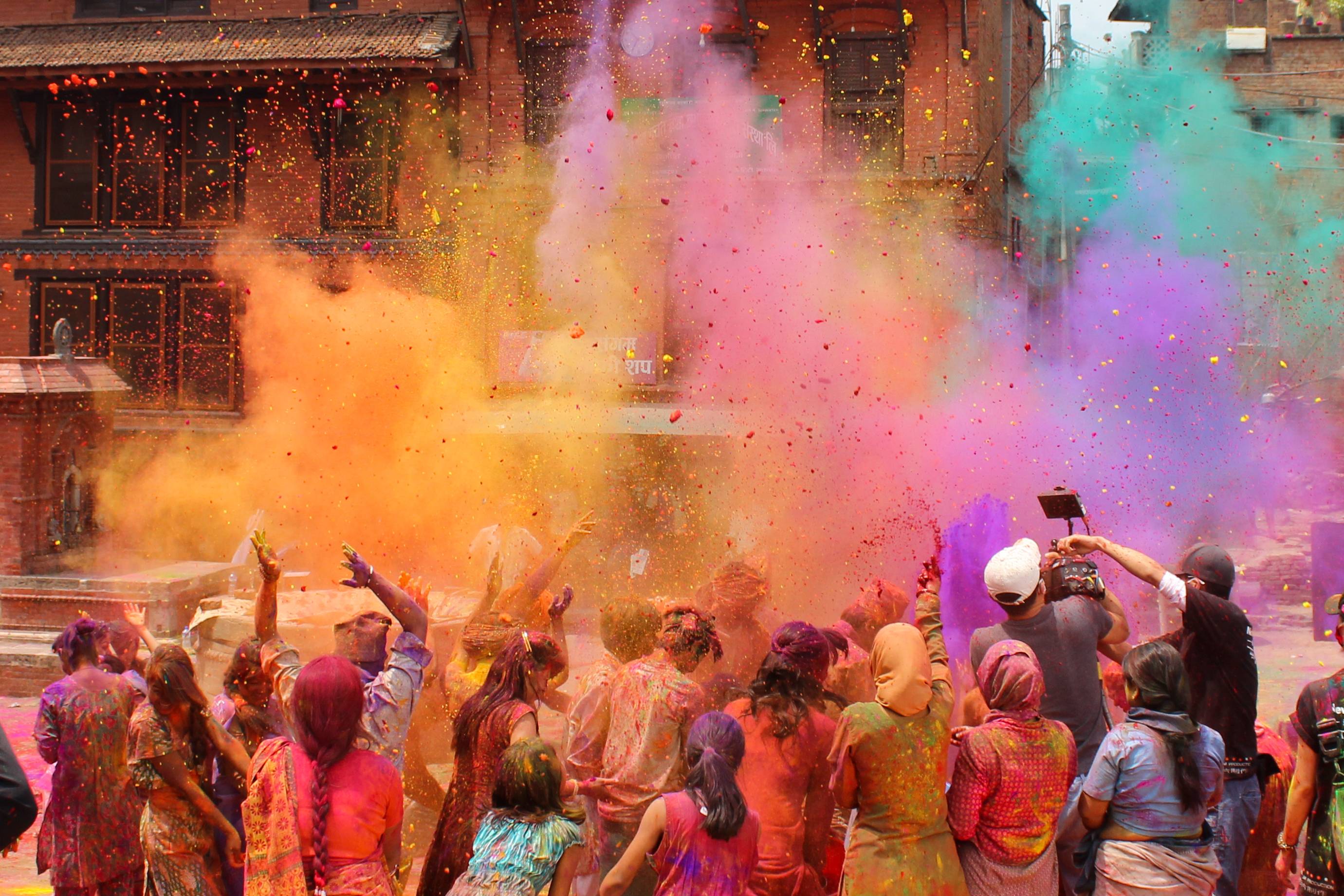 holi color in india