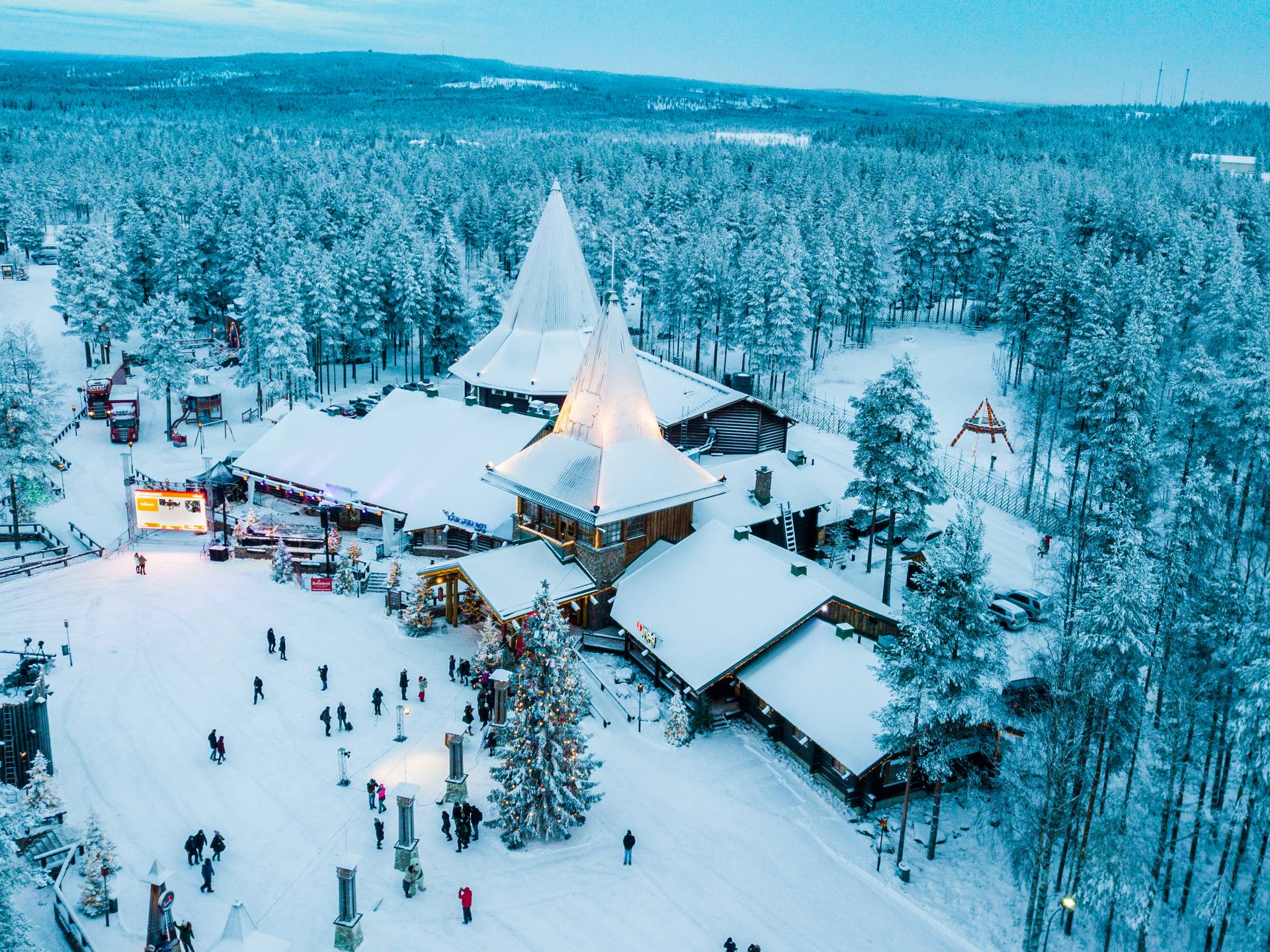 Rovaniemi e la magia del Natale cover