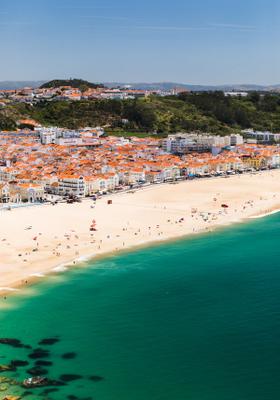 spiaggia nazare portogallo