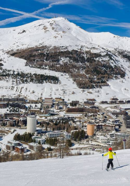 sciatore a sestriere