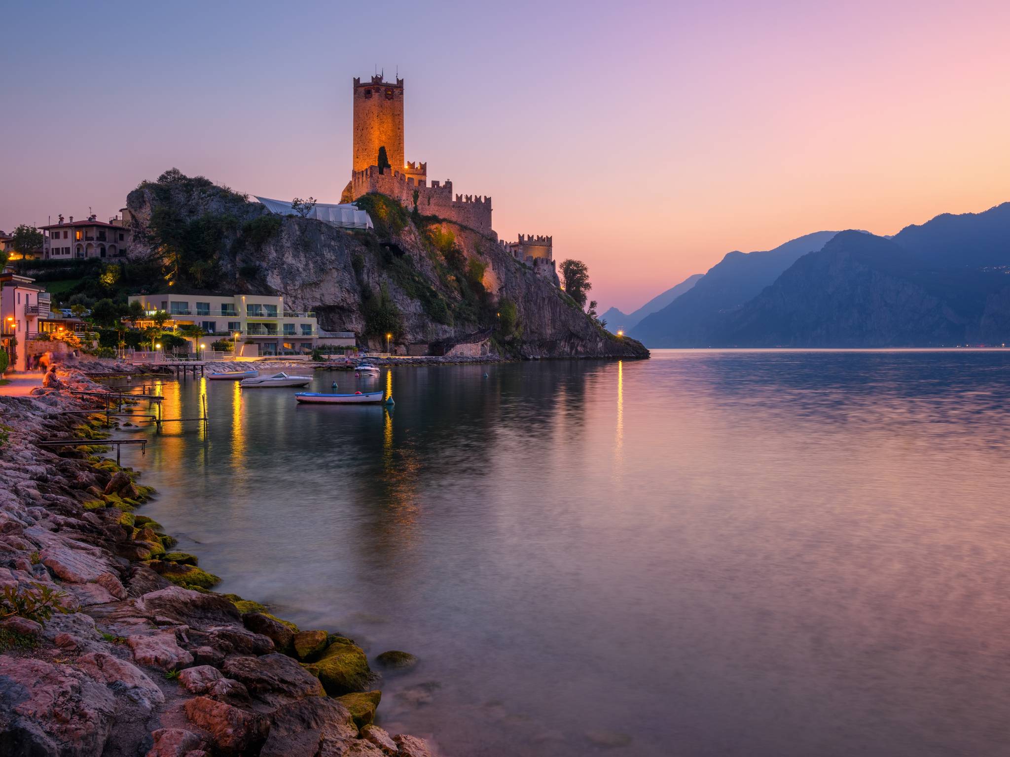 Garda Lake and Tuscany on the road cover