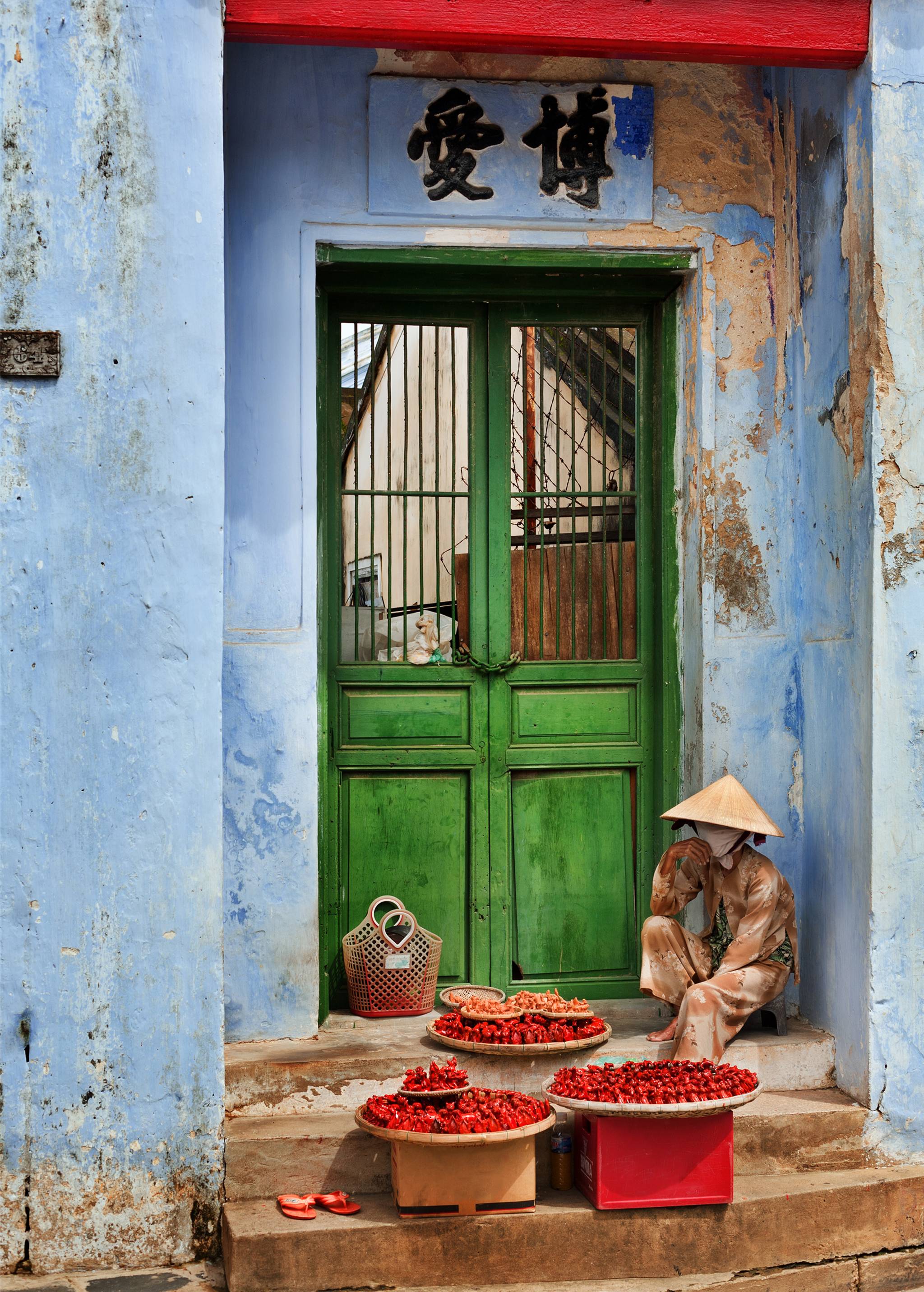 vecchia porta a hoi an