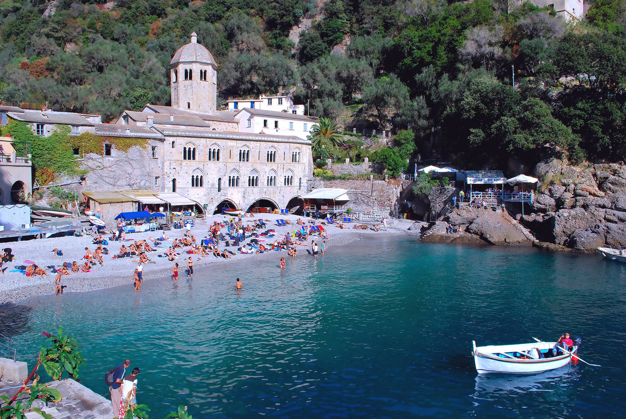 spiaggia di san fruttuoso