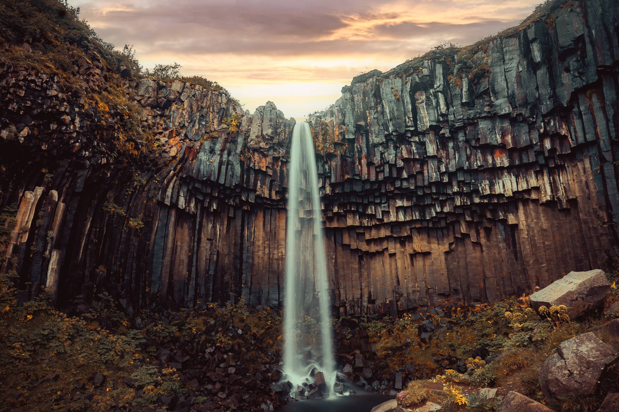 cascata svartifoss