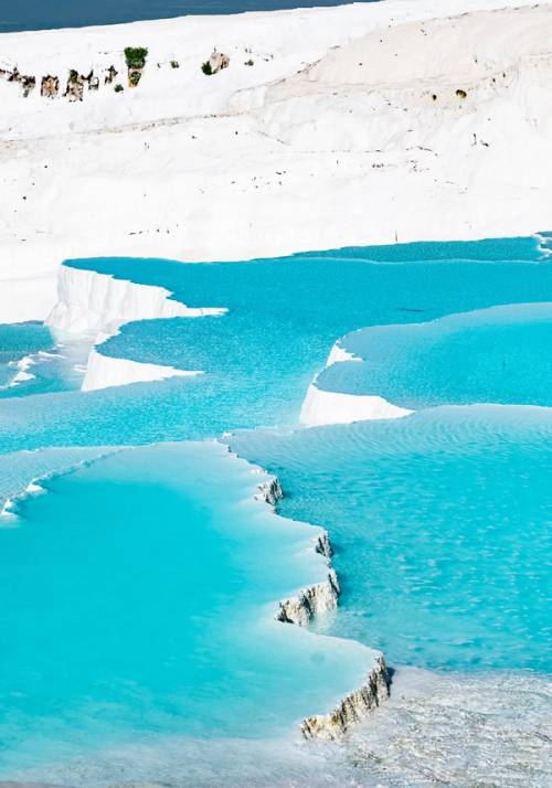 natural hot springs of pamukkale