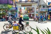 persone in bicicletta in vietnam