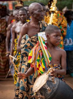 bambino tribu ghana