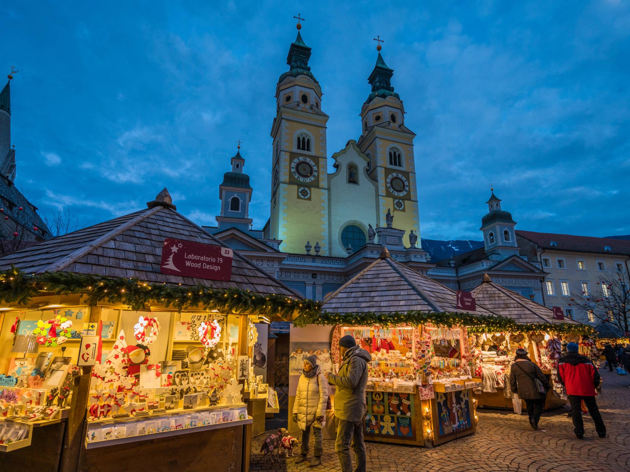 Viaggio di Natale tra Innsbruck, Salisburgo e città alpine cover