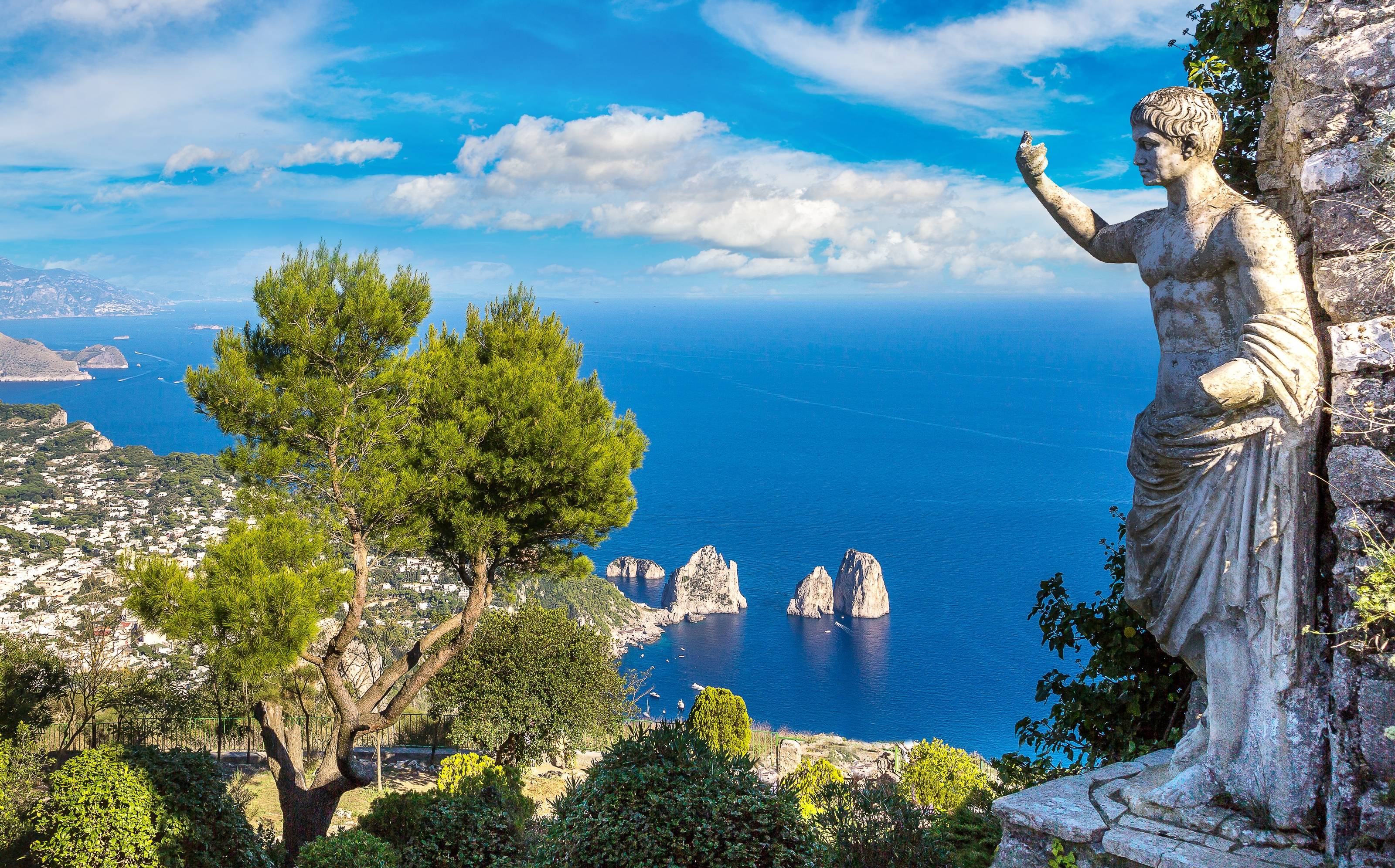 vista panoramica su capri