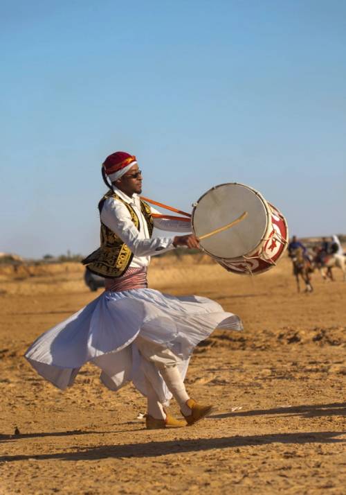 danze tipiche nel deserto di douz