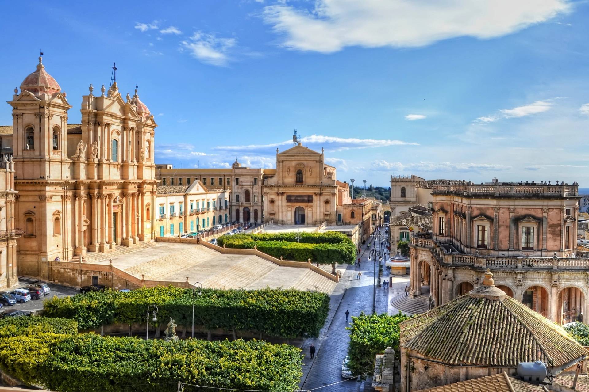 piazza della cattedrale di noto