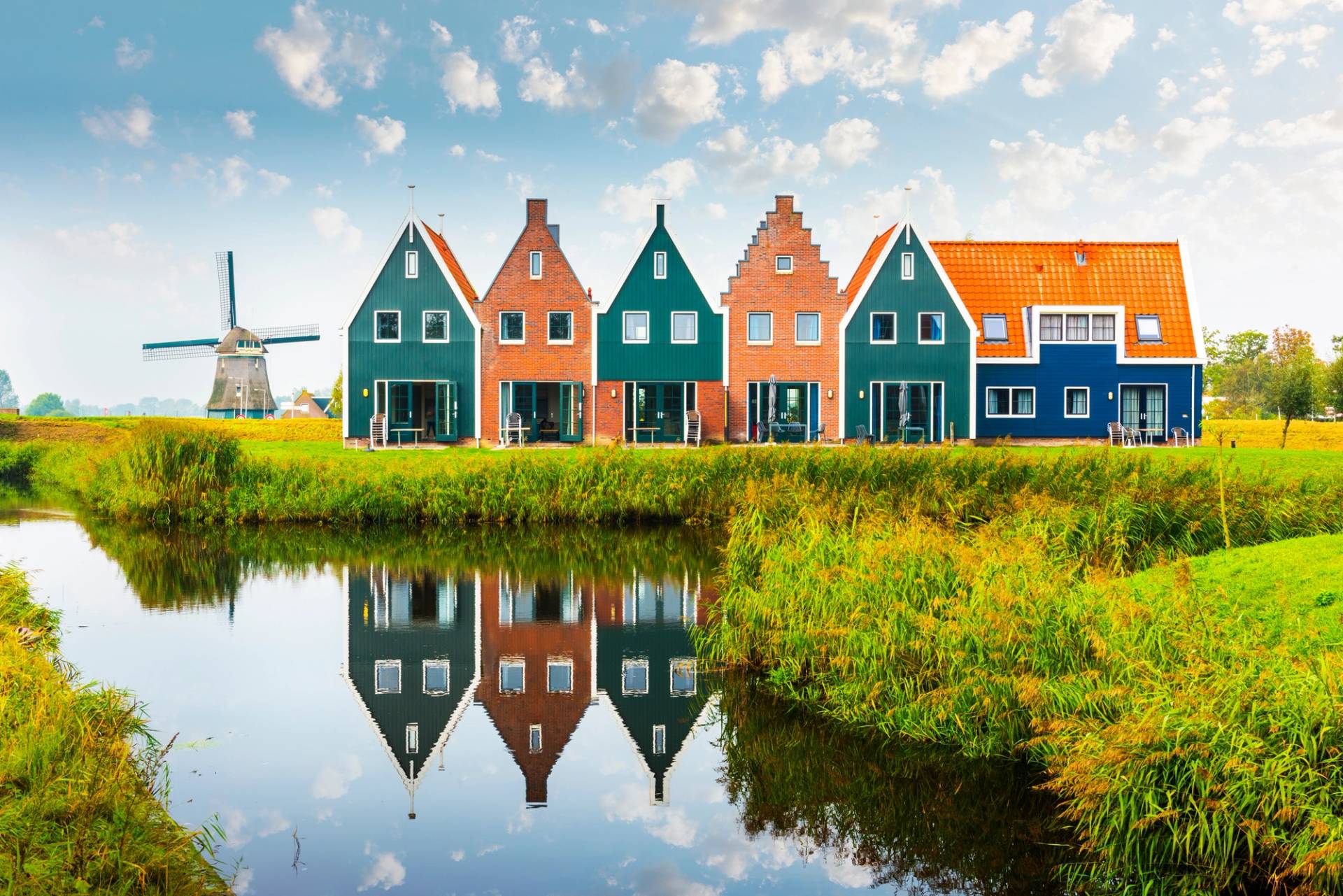 tre casette colorate a volendam