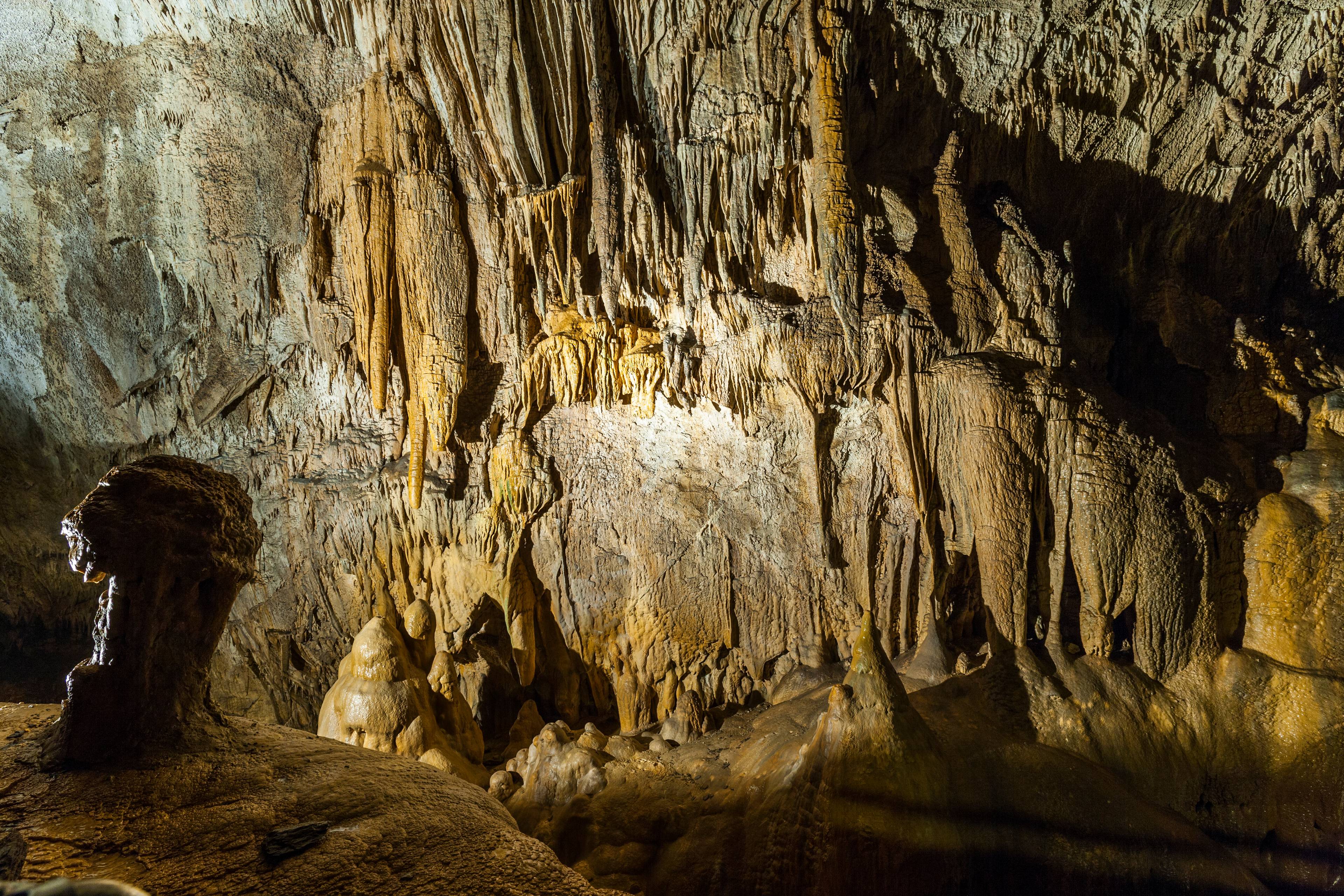 grotte di bossea in piemonte