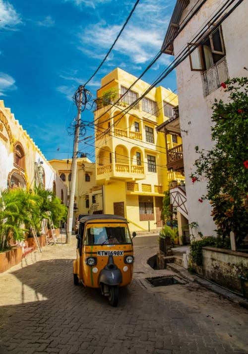 tuc tuc a mombasa
