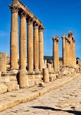 colonne sito archeologico jerash