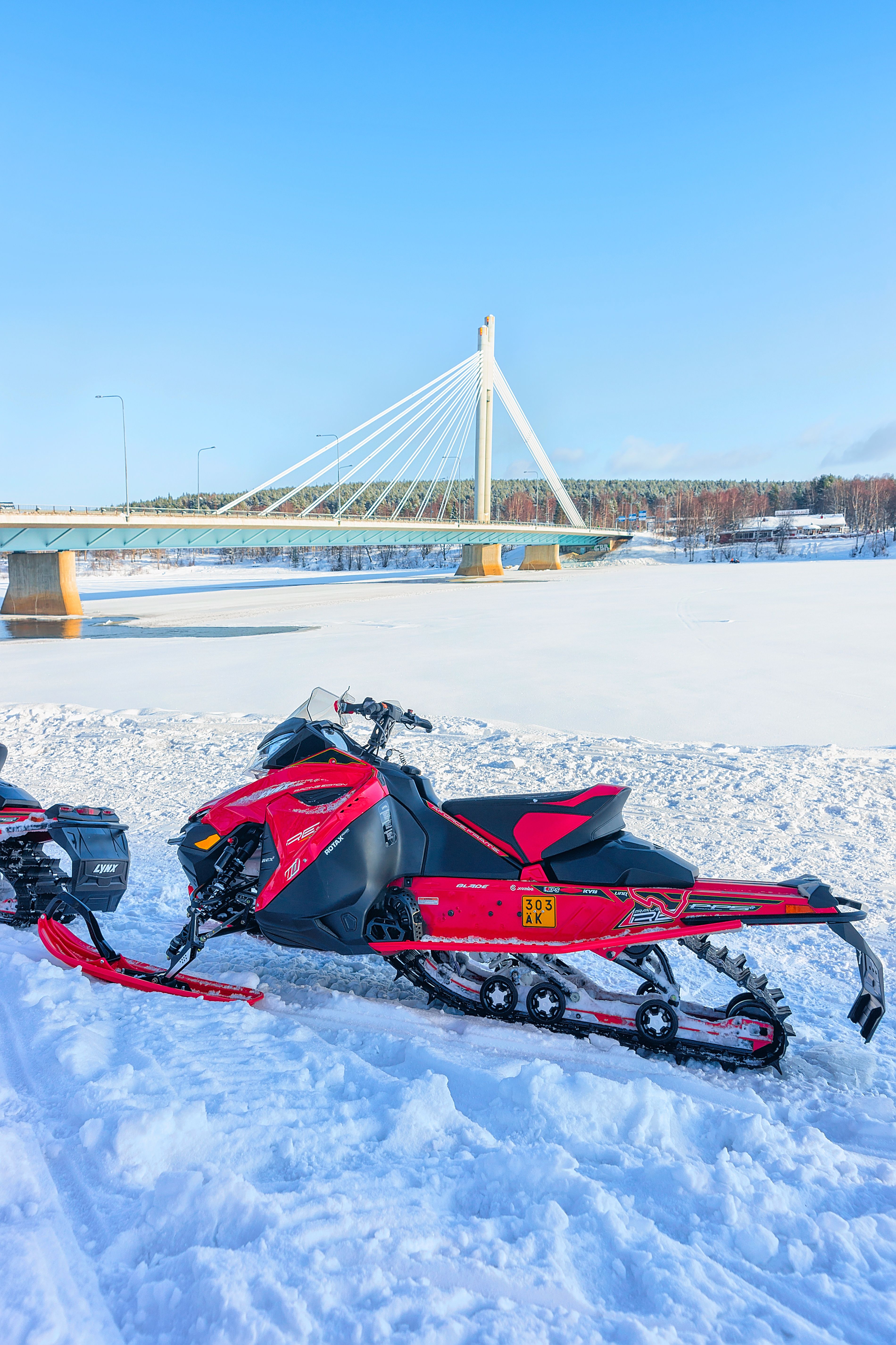 escursione in motoslitta