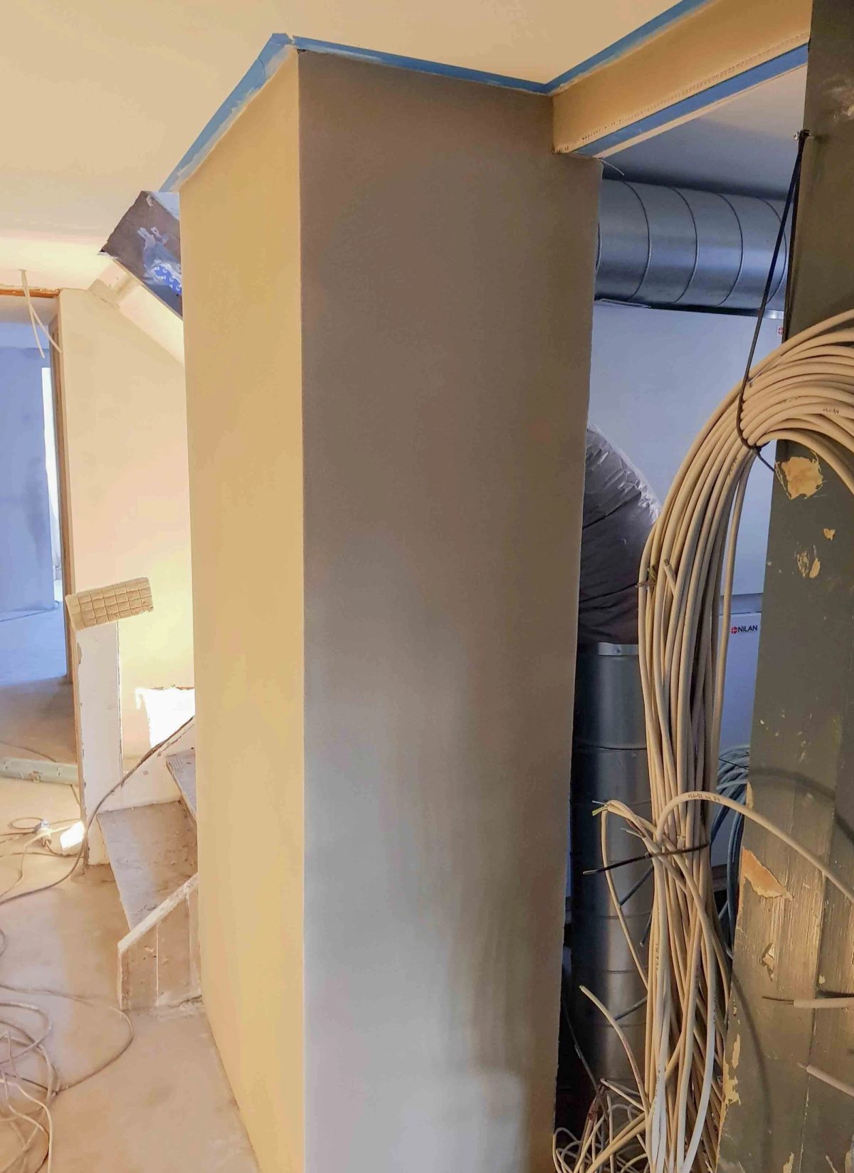 Renovering af kælder og indgangsparti, Frederiksberg. Under arbejdet.