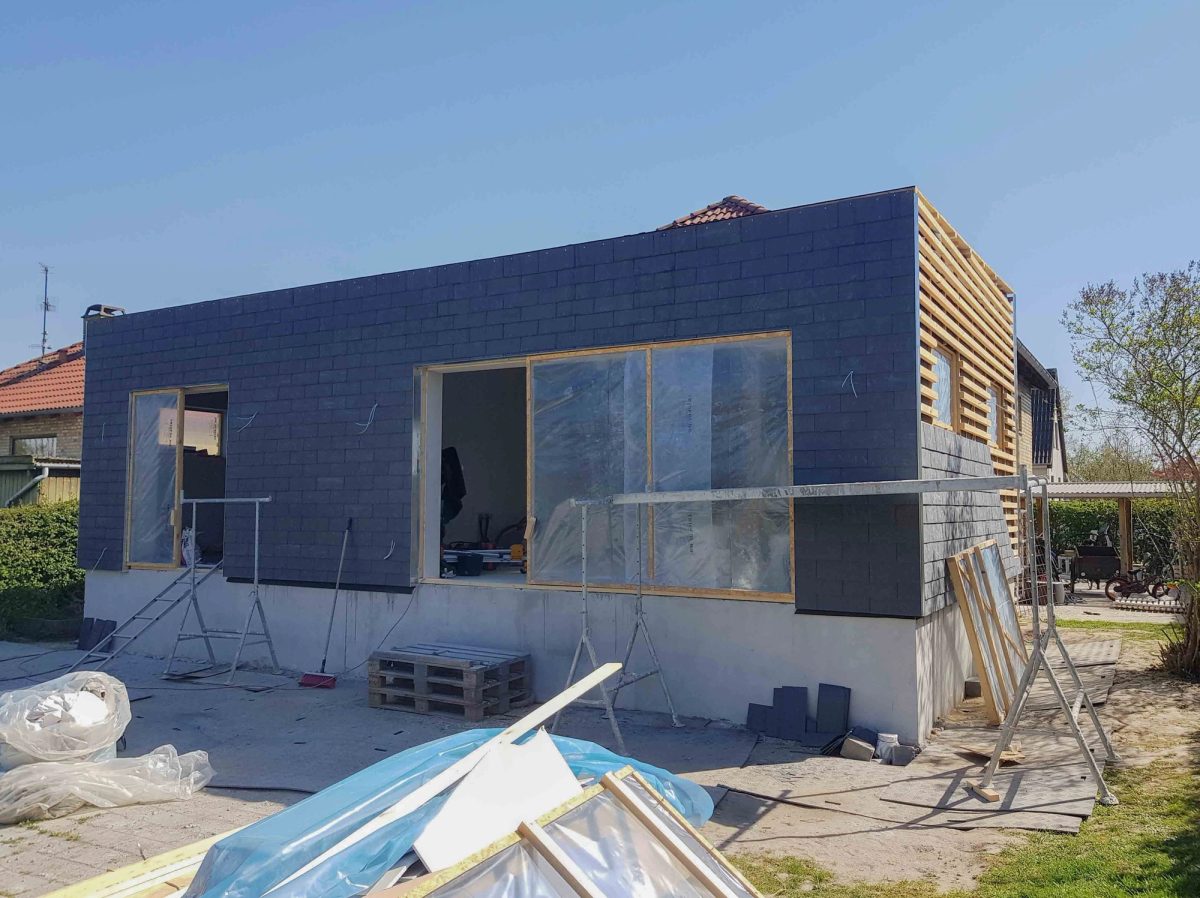 Tilbygning til hus, Valby. Under arbejdet.
