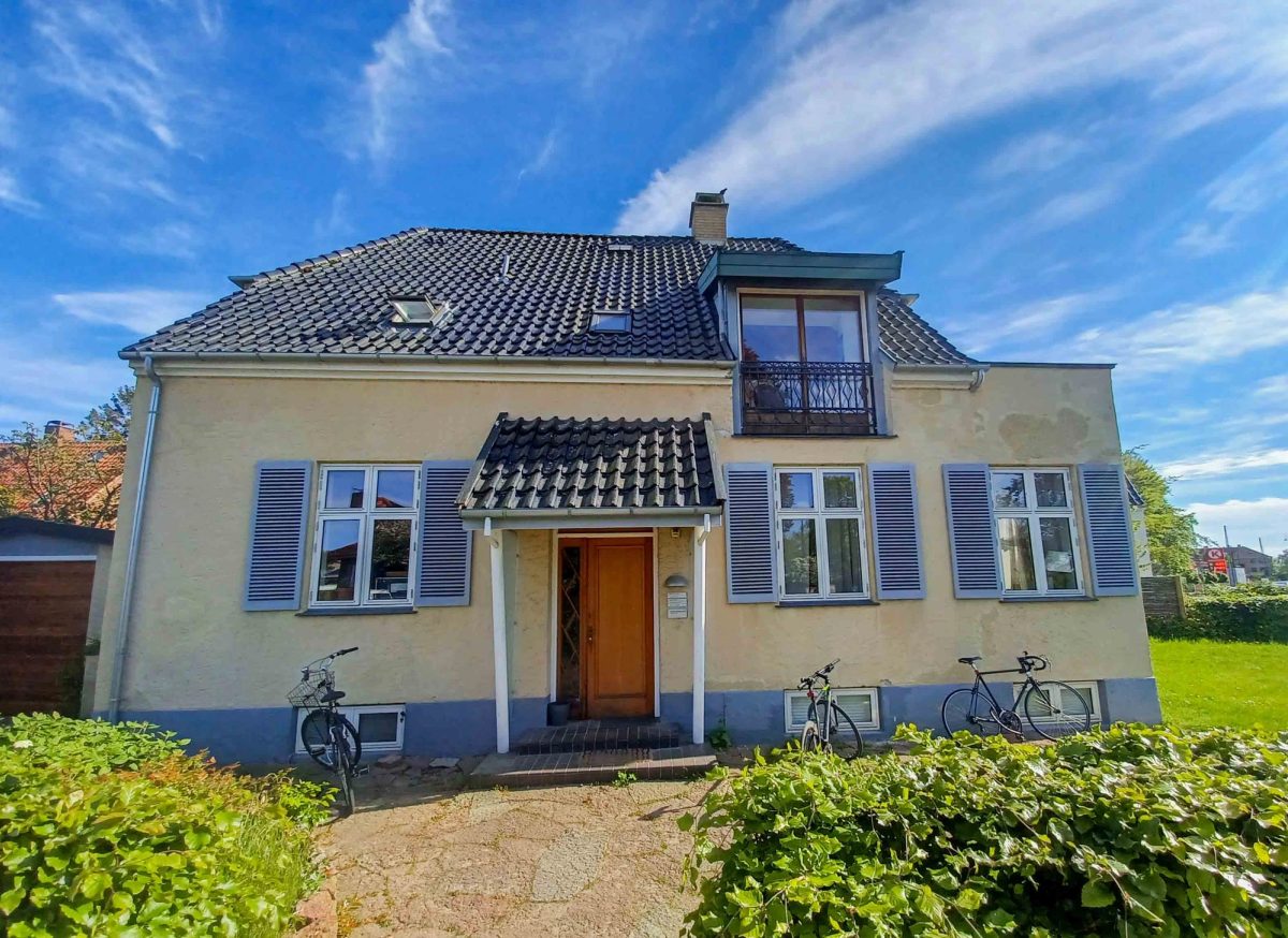 Facaderenovering af nedslidt villa, Frederiksberg. Før arbejdet.