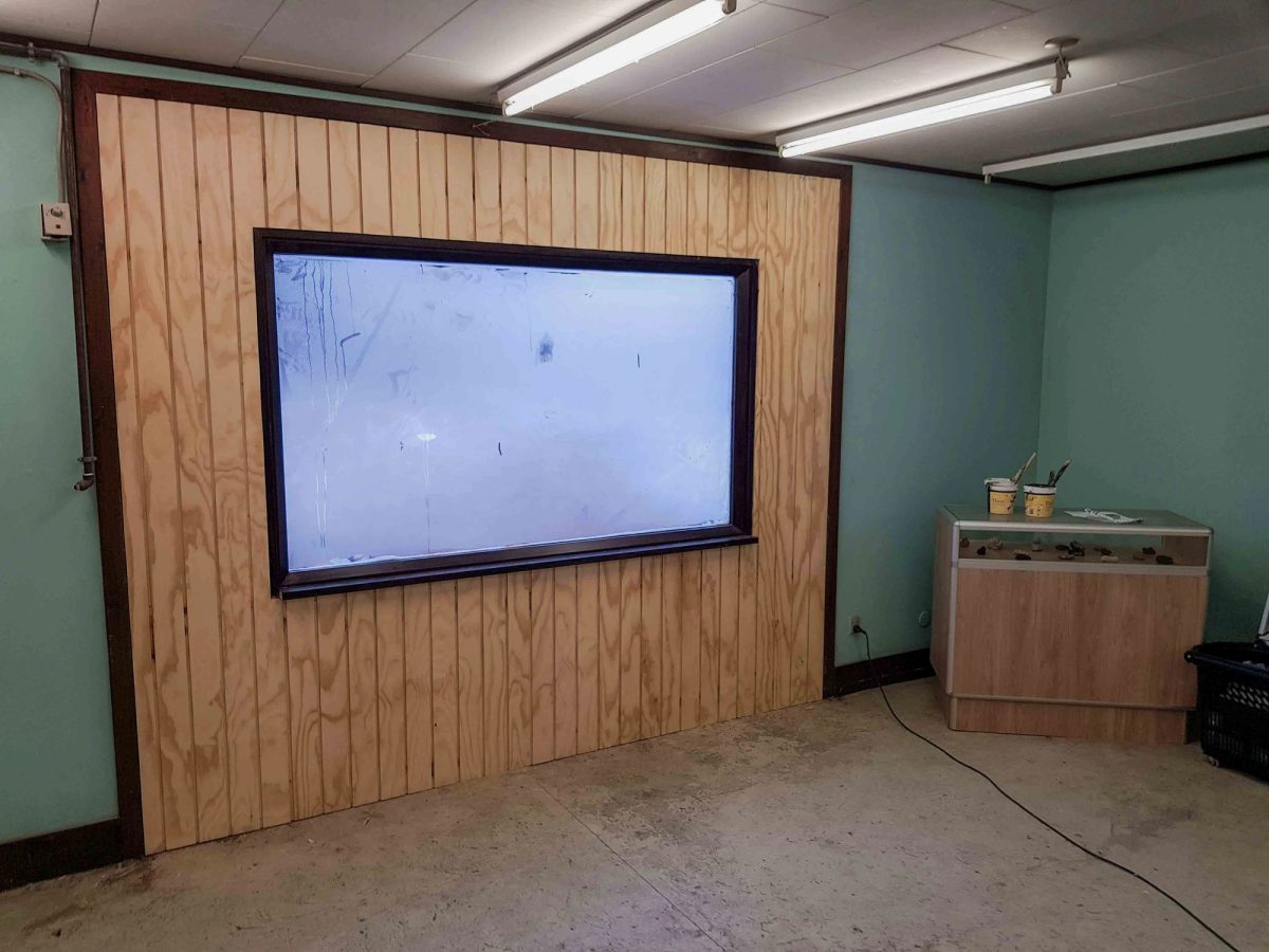 Filmset-opbygning til tv-produktion. Efter arbejdet.