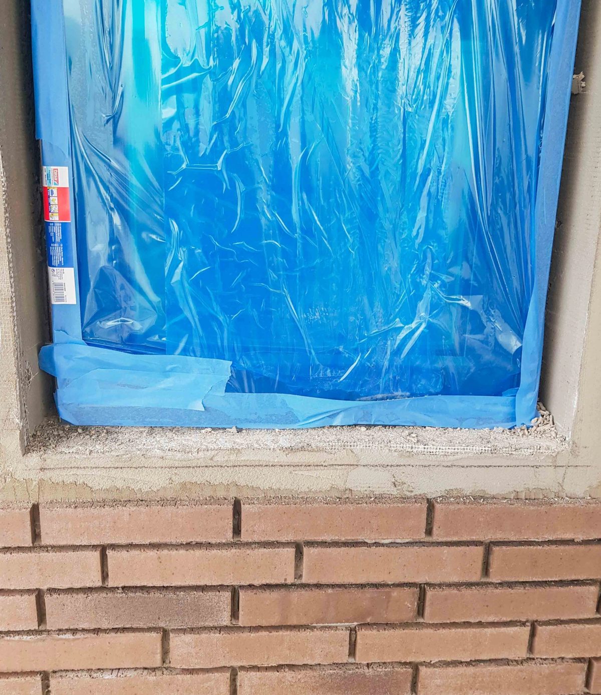 Facaderenovering i tegl, Vipperød. Under arbejdet.