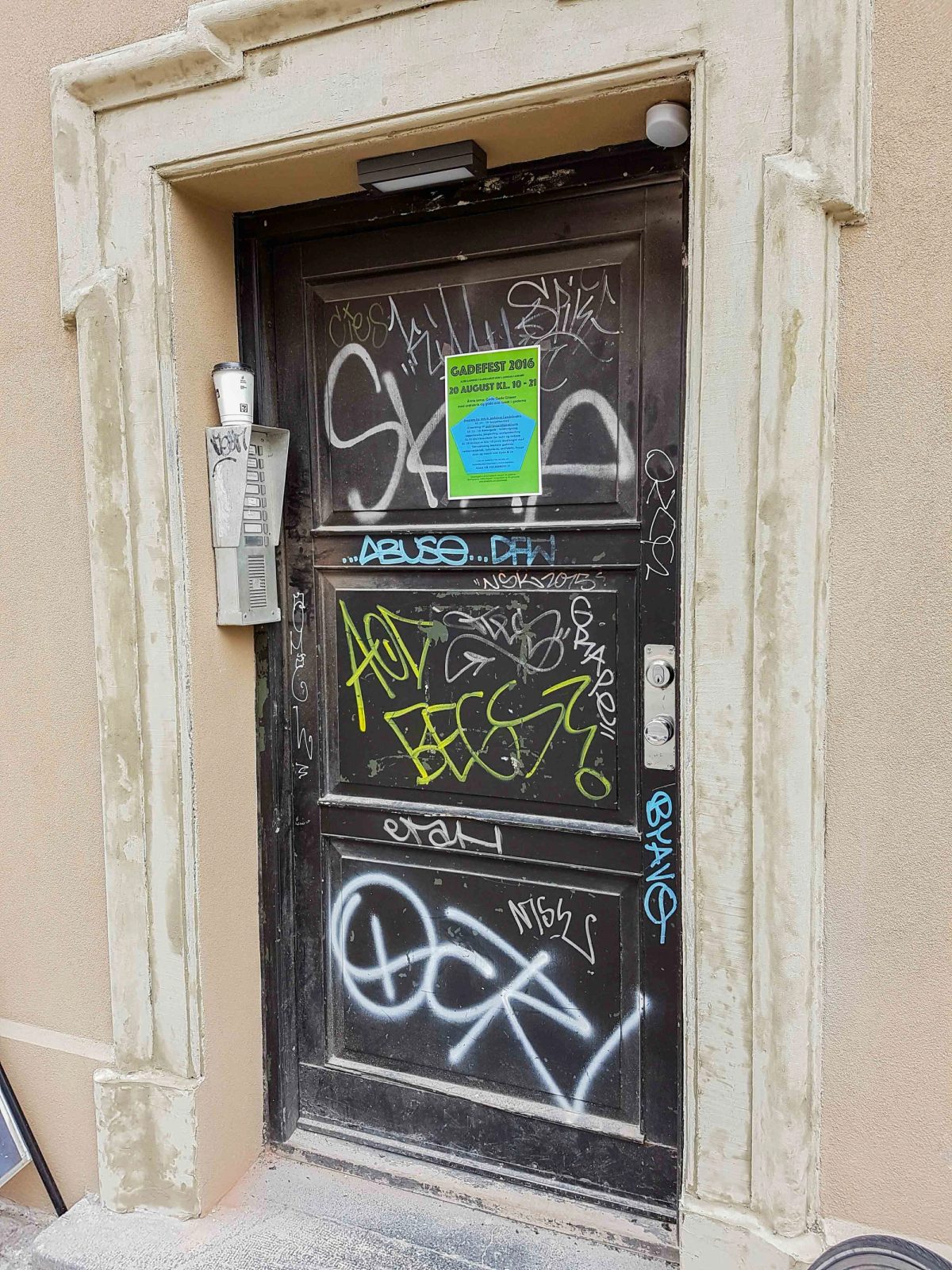 Facademaling af etageejendom, København. Efter arbejdet.