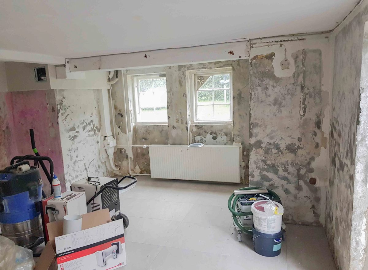 Renovering af kælder og indgangsparti, Frederiksberg. Før arbejdet.