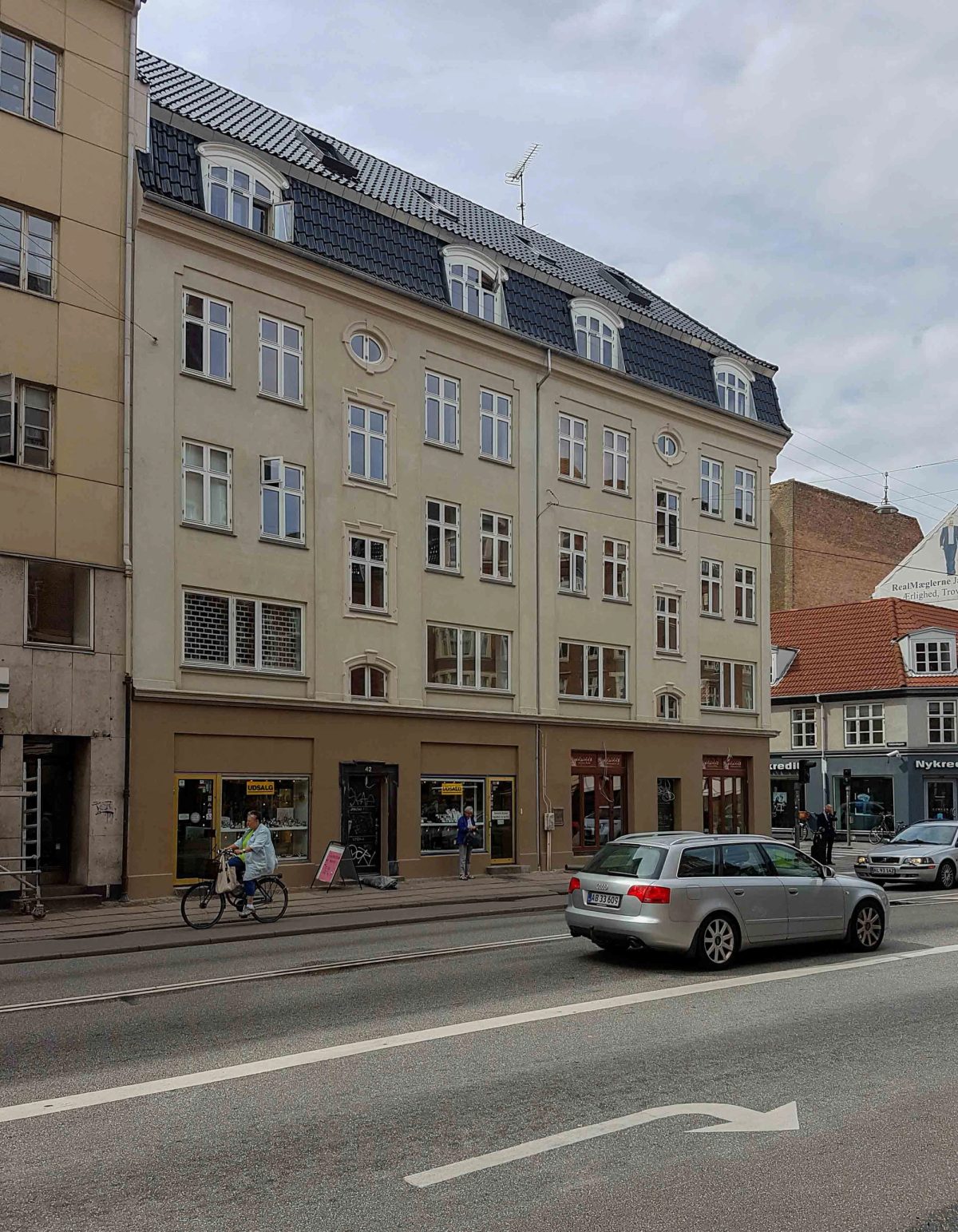 Facademaling af etageejendom, København. Efter arbejdet.