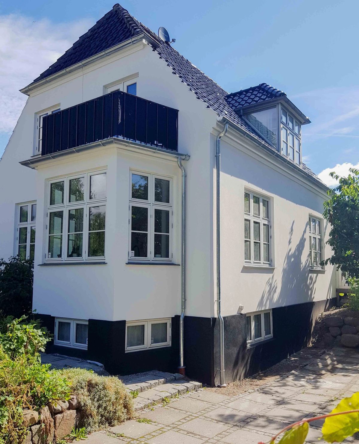 Hvid facaderenovering, Frederiksberg. Efter arbejdet.