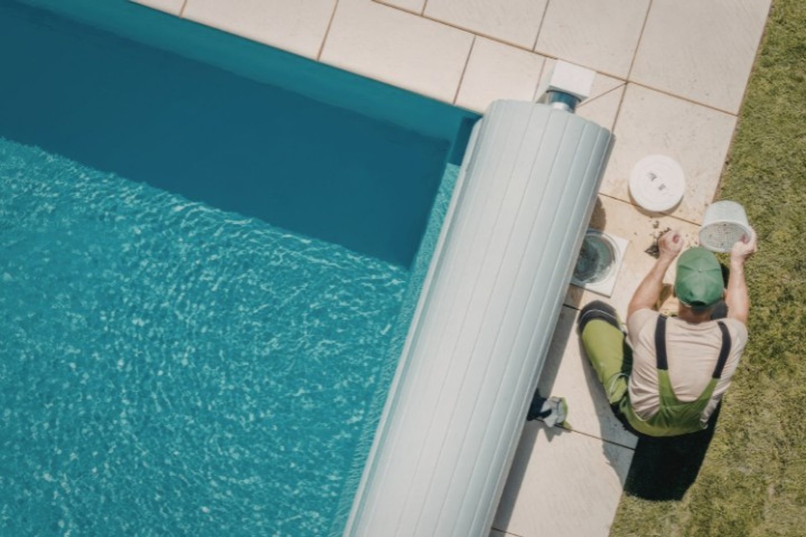 Regular pool maintenance at a Houston residential pool