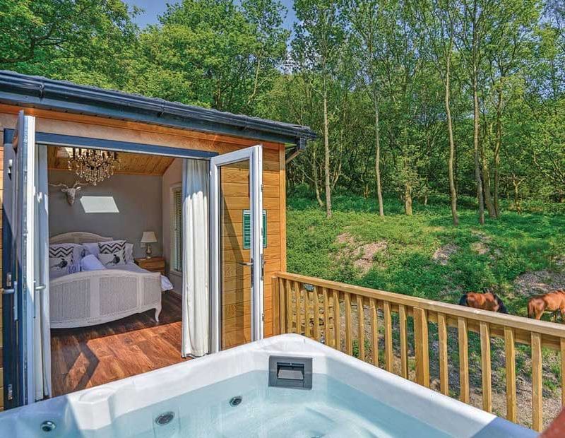 private Anonymous Get used to 9 Luxury Lodges in the Peak District with Hot Tubs