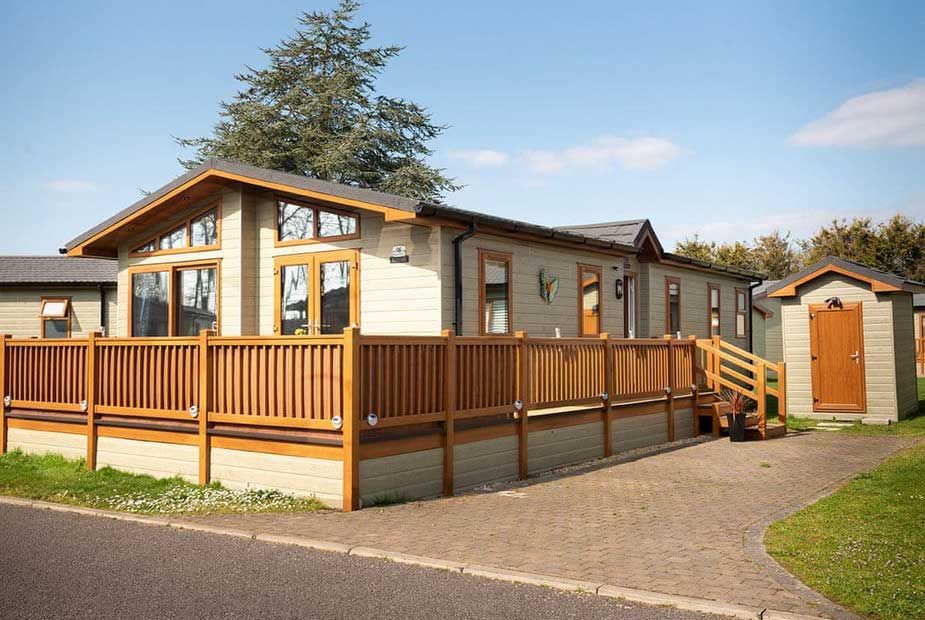 3 Luxury Lodges in Brighton with Hot Tubs (From £48 Per Night)