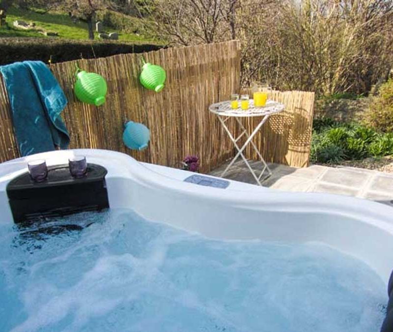 Lodges in Ayrshire with Hot Tubs Hot tub breaks on offer Lodges in Ayrshire with Hot Tubs Hot tub breaks on offer