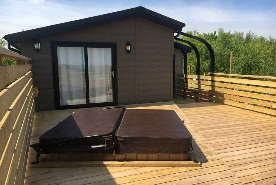 18 Luxury Lodges in Somerset with Hot Tubs (From £59 Per Night)
