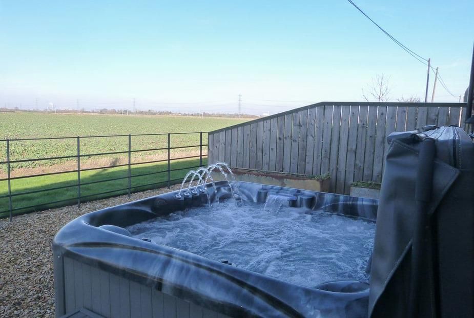 Luxury Lodges in Sherwood Forest with Hot Tubs (From £69 Per Night)