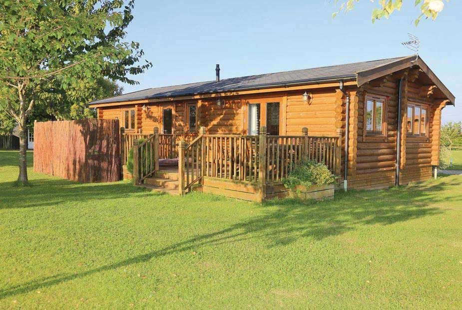 15 Luxury Lodges in Suffolk with