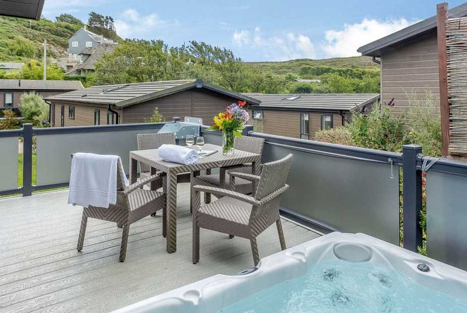 25 Luxury Lodges In Cornwall With Hot Tubs From £19 Per Night