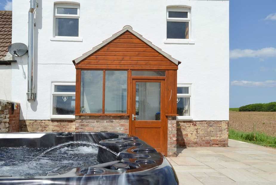 6 Luxury Lodges in Scarborough with Hot Tubs (From £52 Per Night)
