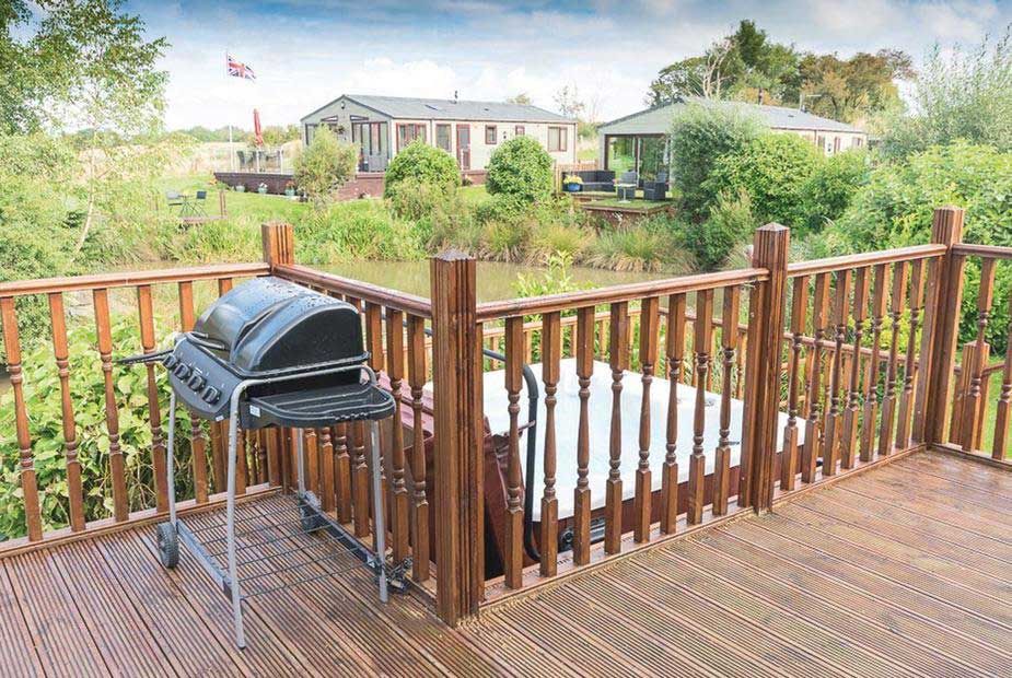 6 Luxury Lodges in Lancashire with Hot Tubs (From £46 Per Night)